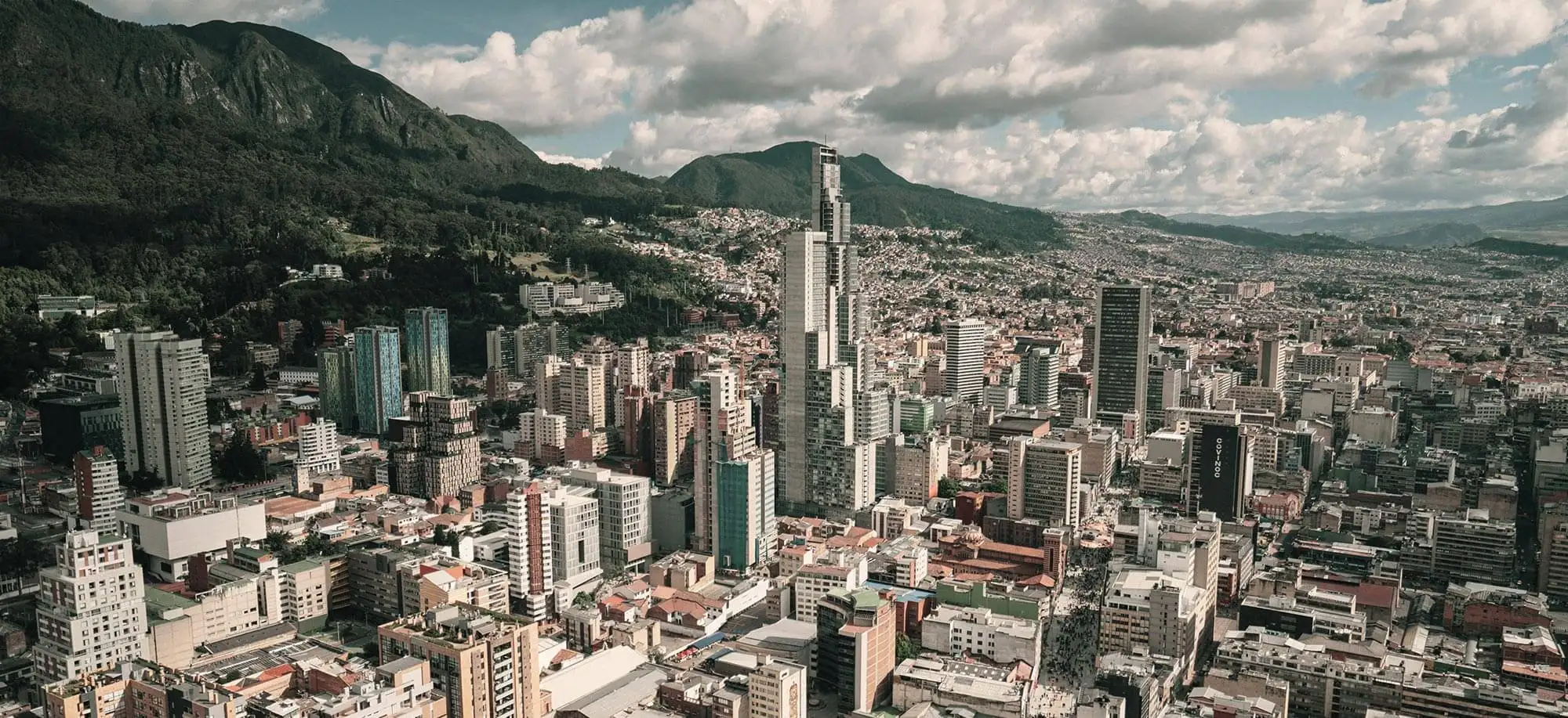 image-viajar-a-colombia-bogota-g1.webp - Pangea Viajes