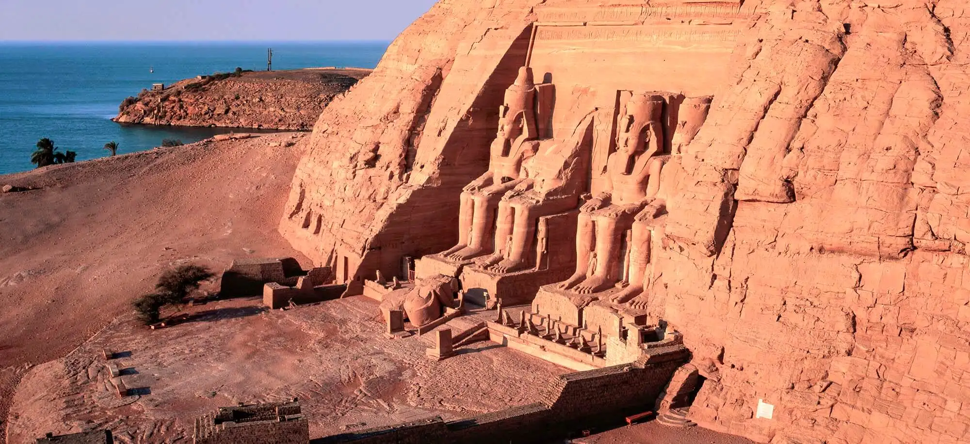 image-viajar-a-egipto-abu-simbel-g2.webp - Pangea Viajes