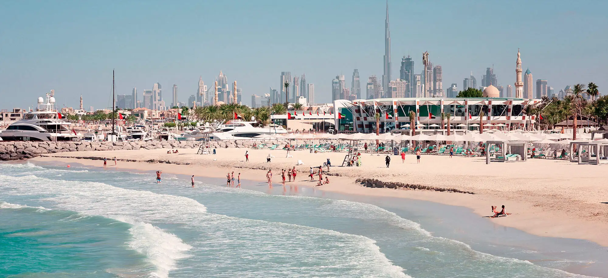 image-viajar-a-emiratos-arabes-jumeirah-beach-g3.webp - Pangea Viajes