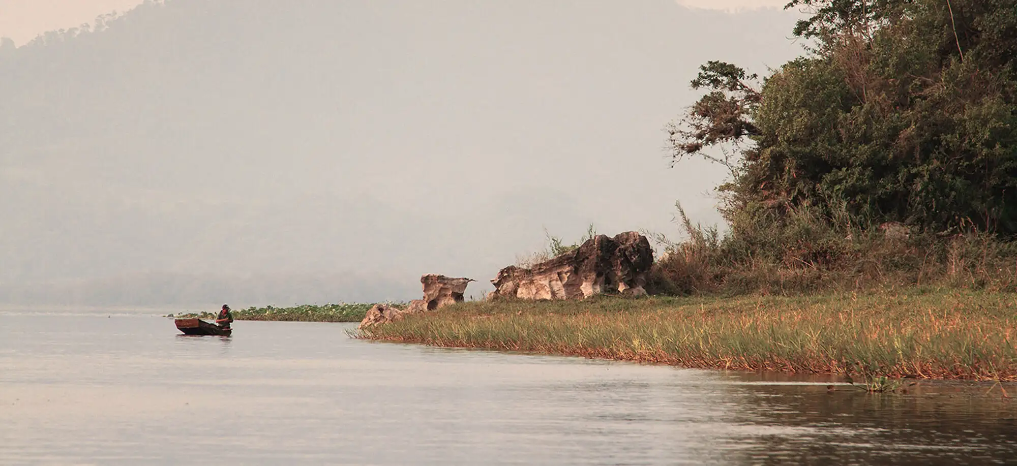 image-viajar-a-honduras-lago de yojoa-g-1.webp - Pangea Viajes