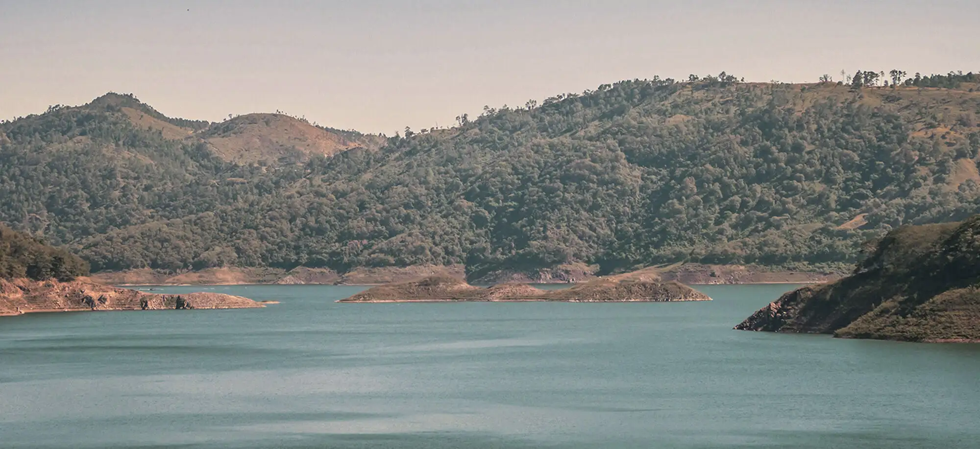 image-viajar-a-honduras-lago de yojoa-g-2.webp - Pangea Viajes