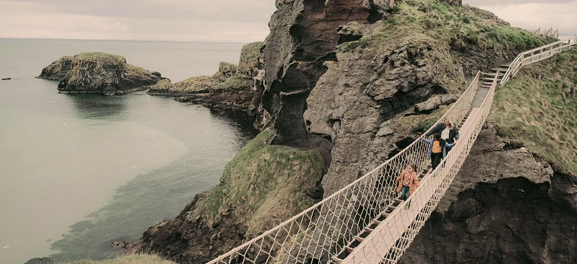 image-viajar-a-irlanda-la calzada de los gigantes-g-1.webp - Pangea Viajes